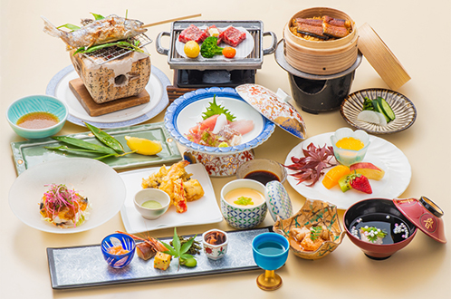 【おおいたグルメ】黒毛和牛ミニステーキ等『特選会席』 グレードアッププラン(2食付)